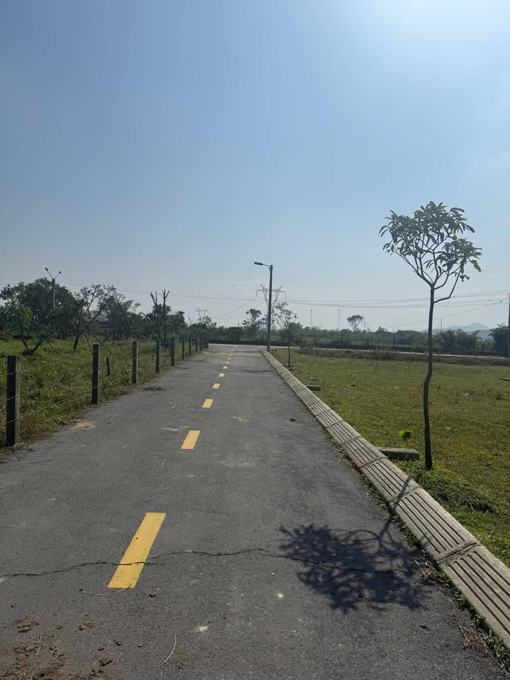 Đất nền xã Thạch Xuân 129m² giá 300 triệu - Sổ đỏ chính chủ!