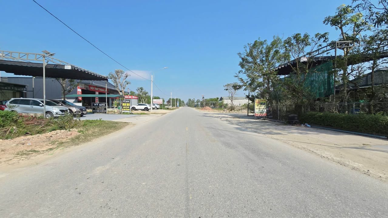 Đất mặt đường TL17, Phường Hà Huy Tập, 110m² giá 3 tỷ - Hướng Đông Nam, giao thông thuận lợi!