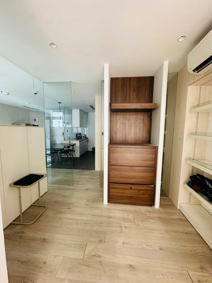 Căn hộ cho thuê Royal City R4 131m² giá 30 triệu - Full nội thất mới đẹp!