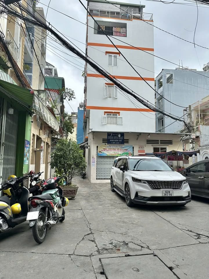 Nhà phố mặt tiền đường Nguyễn Ngọc Lộc, Quận 10, 60m² giá 7.9 tỷ - Đầu tư sinh lời hấp dẫn!