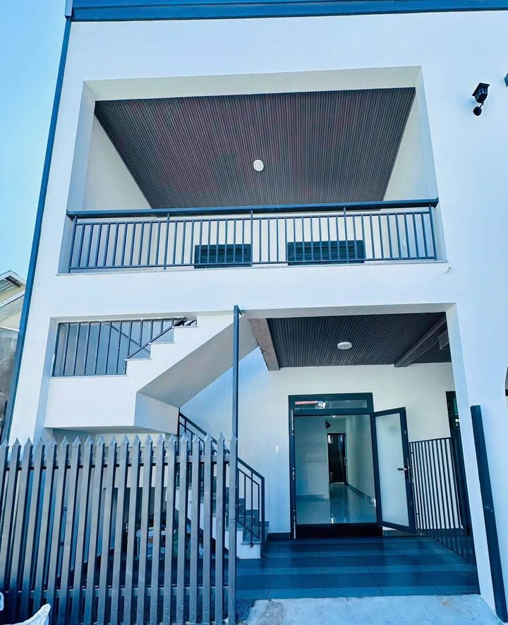 Nhà nguyên căn cho thuê tại An Bình, Bảo Lộc 70m² giá 5 triệu - Không nội thất, phù hợp gia đình lâu dài!