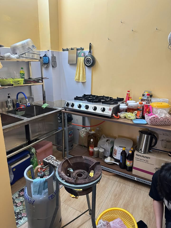 Cho thuê mặt bằng mặt tiền đường Cô Bắc, Quận 1, 48m² - Kinh doanh F&B sầm uất!