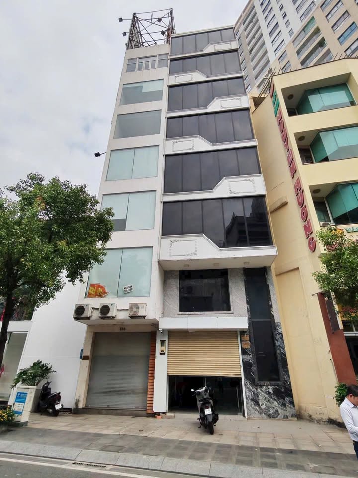 Cho thuê tòa nhà mặt tiền Nguyễn Văn Trỗi 66m² giá 95 triệu - Vị trí siêu đắc địa!