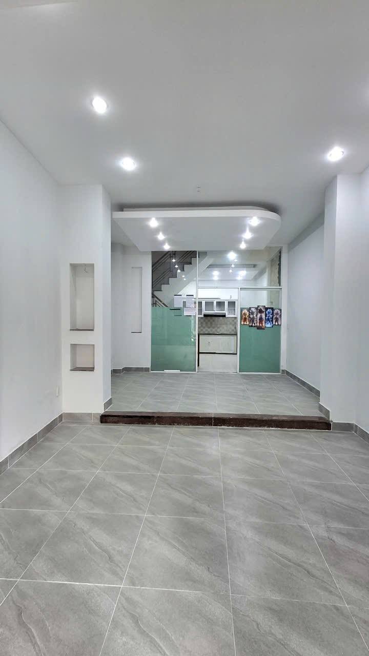 Nhà cho thuê hẻm xe tải Trần Kế Xương, 64m² giá 24 triệu - Phù hợp cho gia đình và kinh doanh!