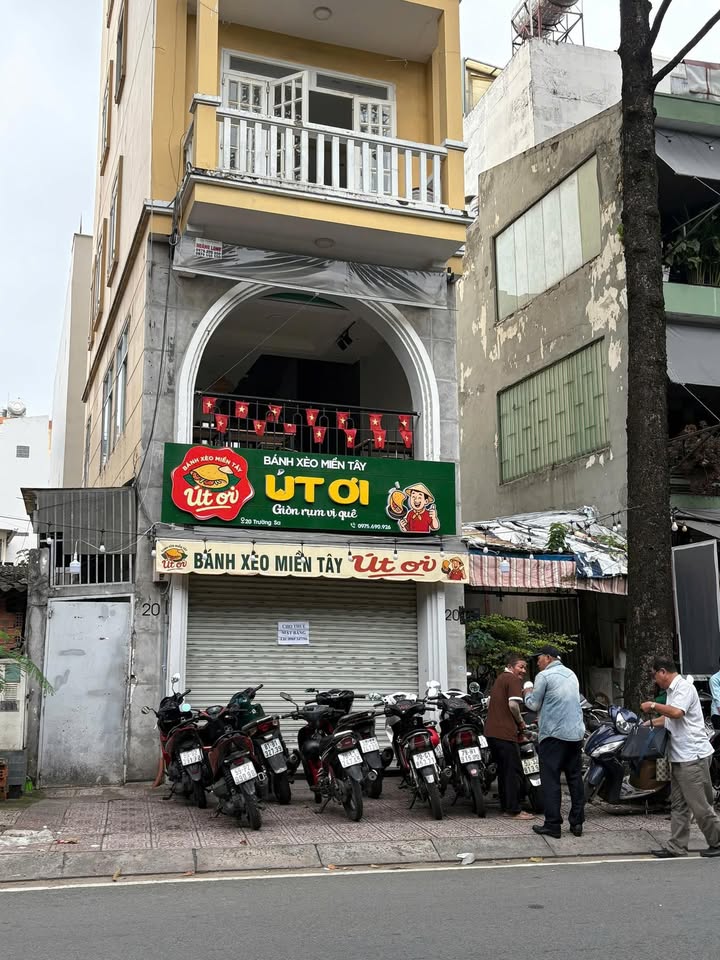 Cho thuê mặt bằng vỉa hè Trường Sa, Quận 1 - Vị trí đắc địa ngay trung tâm