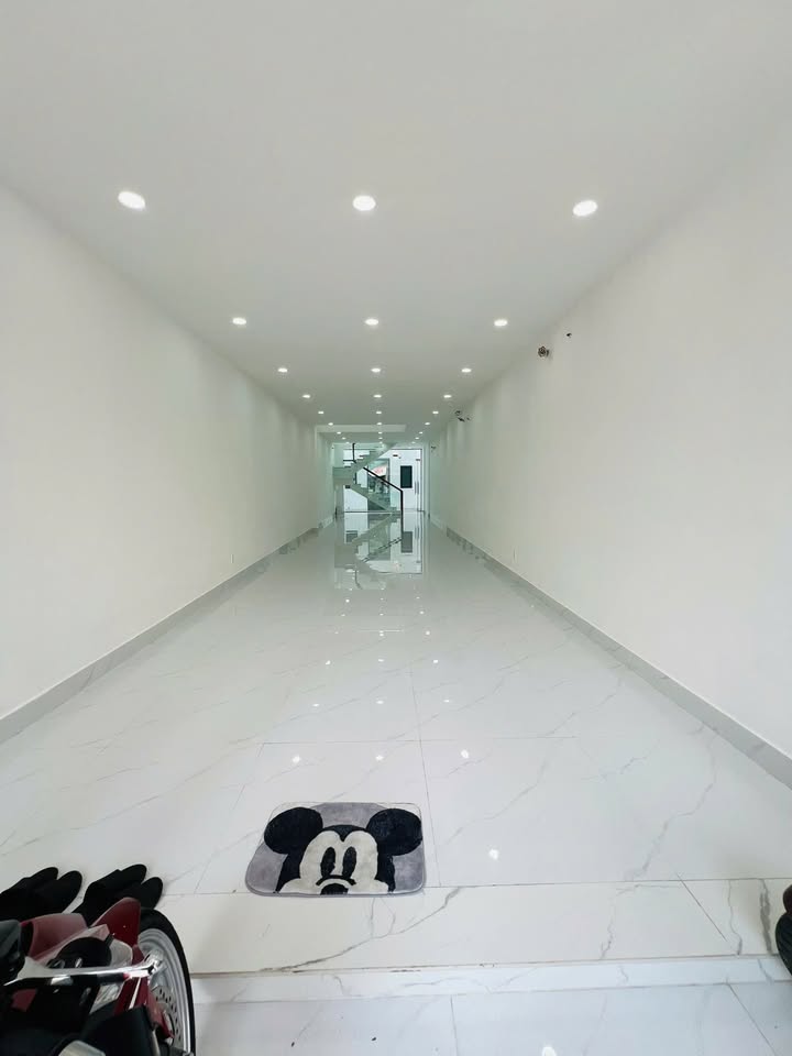 Nhà cho thuê Phan Đình Phùng, Quận Phú Nhuận 96m² - Vị trí trung tâm, tiện kinh doanh