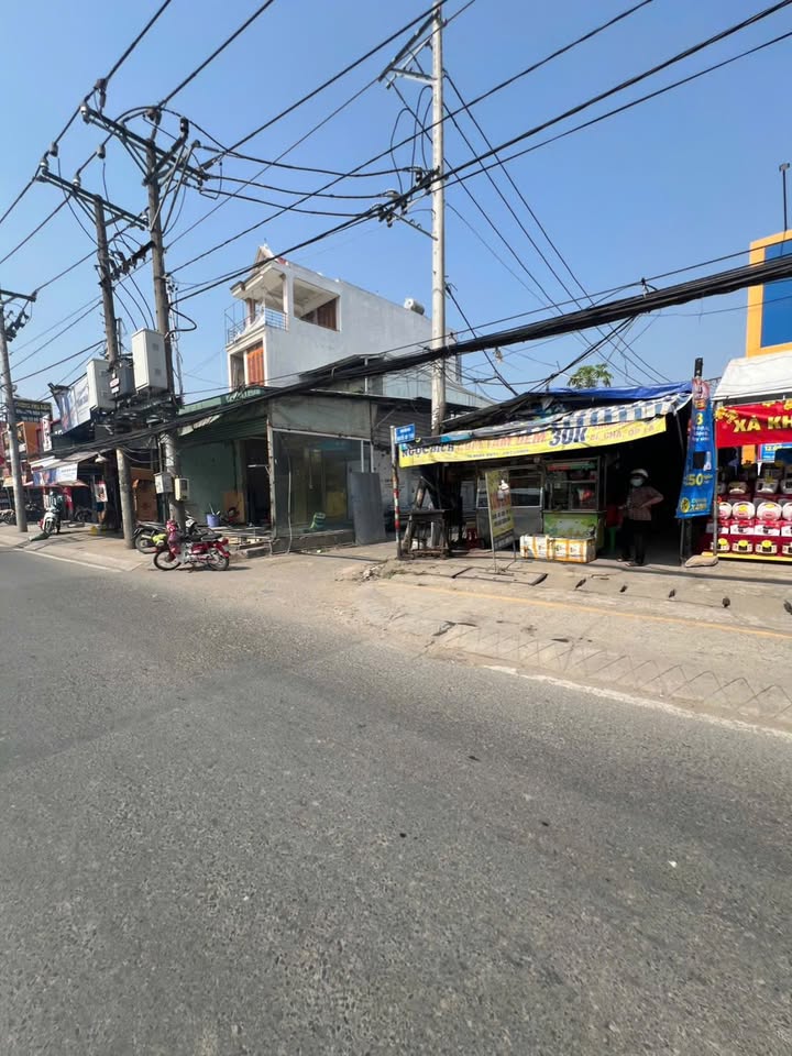 Nhà cho thuê mặt tiền Nguyễn Duy Trinh, 54m² giá chỉ 2.5 triệu - Kinh doanh café hiệu quả!