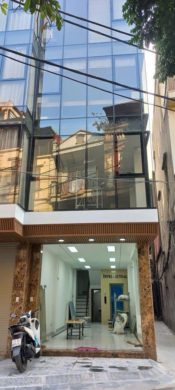 FrontHouse mặt phố Đống Đa 45m² giá 22.6 tỷ - Kinh doanh sầm uất, dòng tiền ổn định!