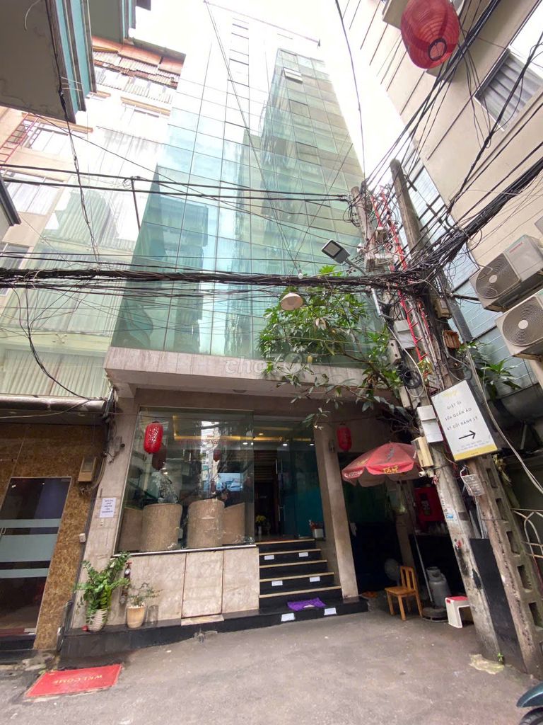 Cho thuê Building Mặt Tiền Đường Thái Văn Lung, Quận 1, 950m² - Khu phố ẩm thực sầm uất!