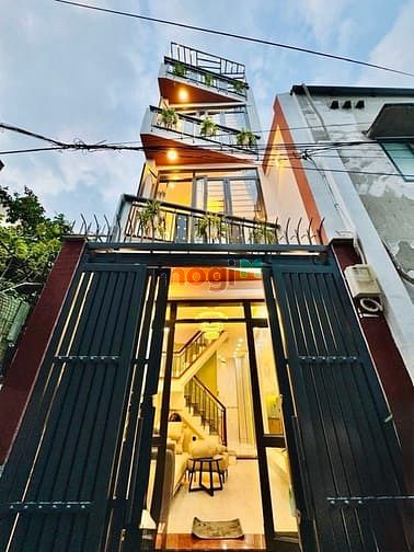 Nhà Mới Gò Vấp 70m² giá 4.68 tỷ - Sổ hồng riêng, hoàn công đầy đủ!