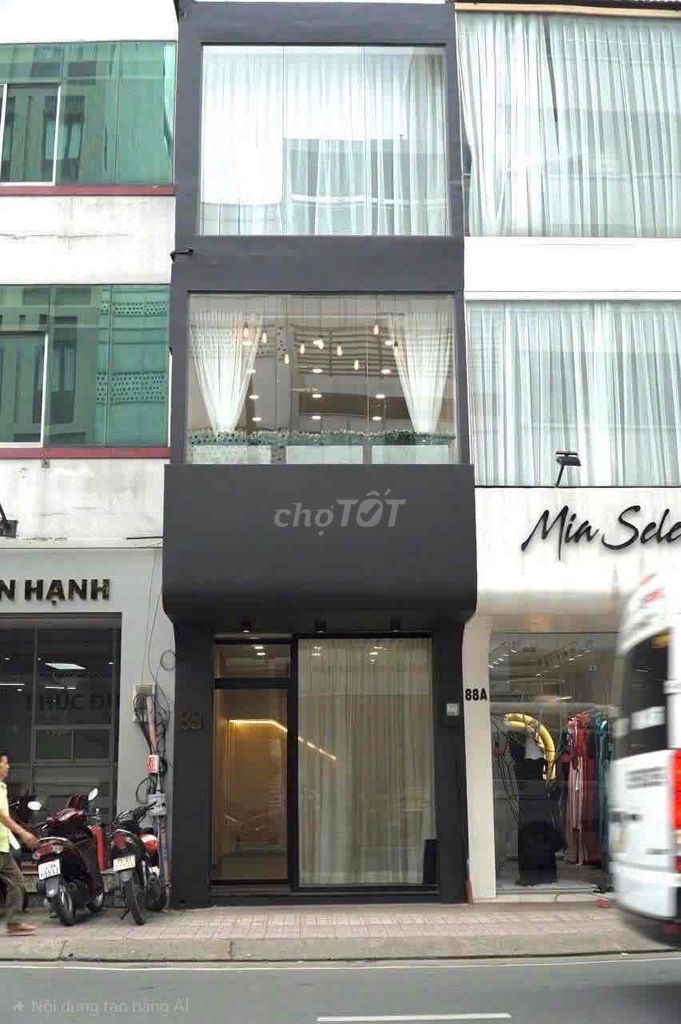 Nhà mặt tiền Hồ Văn Huê, Phú Nhuận 24m² giá 22.5 triệu - Kinh doanh đa ngành nghề!