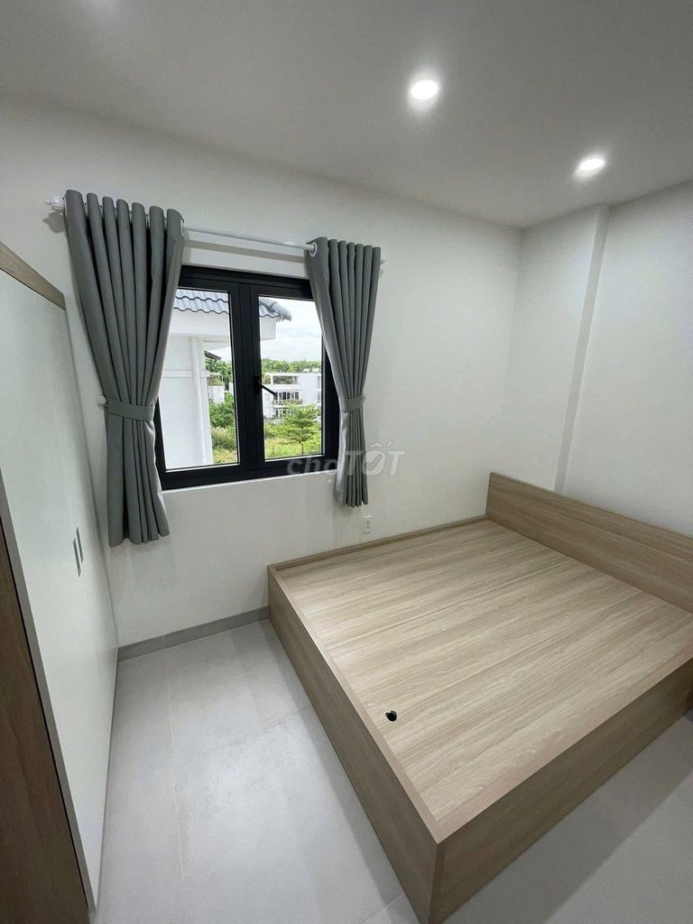 Phòng mới thoáng Bùi Thị Xuân gần CMT8 25m² chỉ 4.7 triệu - Nội thất sang trọng, an ninh tuyệt đối!
