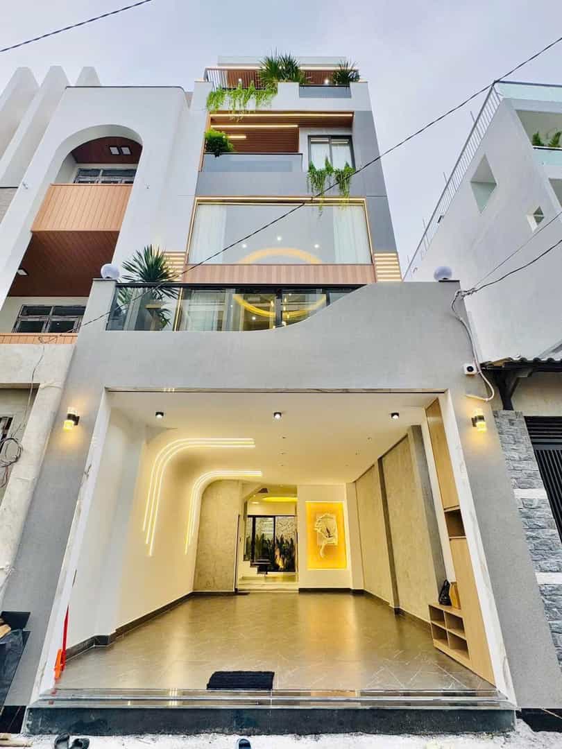 Nhà bán chính chủ 56m² Đoàn Như Hải, Quận 4 giá 4.35 tỷ - Kinh doanh sinh lời cao!