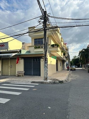 Cho thuê góc 2MTKD mới đẹp KDC Tên Lửa, Bình Tân 160m² giá 26 triệu