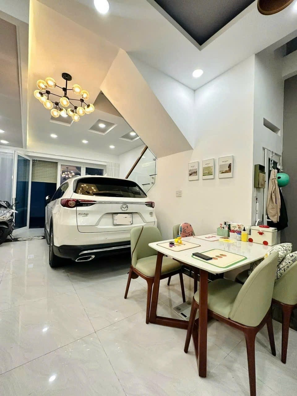 Nhà đẹp 5 tầng Phú Nhuận 64m² giá 13 tỷ - Sẵn sàng vào ở ngay!