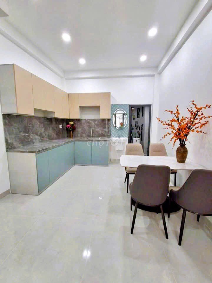 Nhà phố Hưng Phú, Phường 9, Quận 8, 39m² giá 4.88 tỷ - Sổ hồng riêng chính chủ!