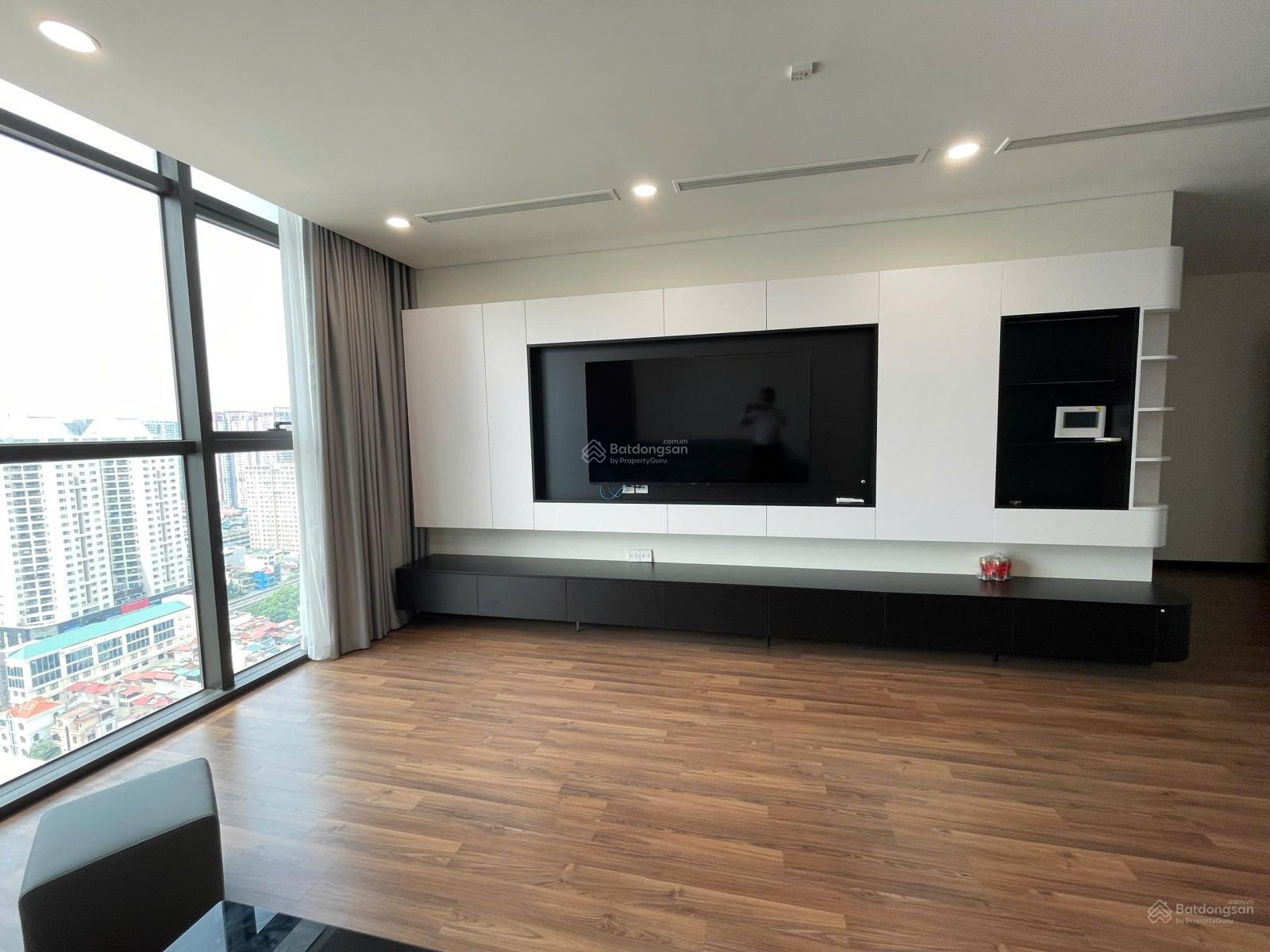 Căn hộ Mipec Rubik 360 Cầu Giấy 109.8m² giá 14.3 tỷ - Sẵn sổ đỏ, nội thất full