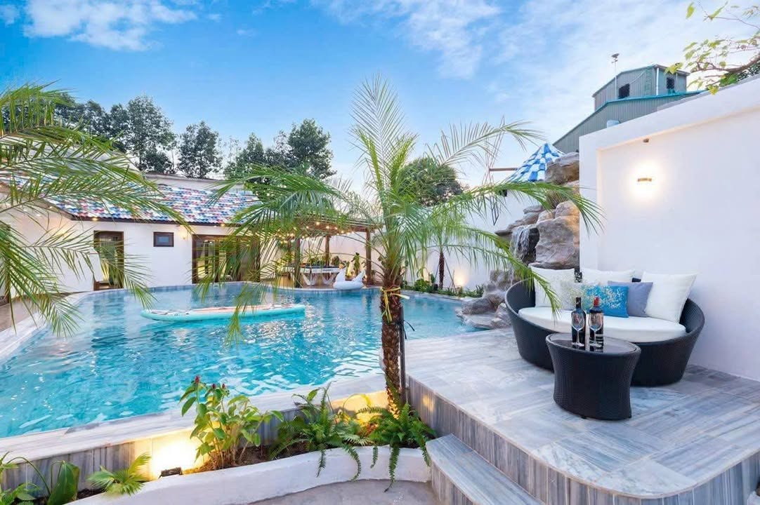 Villa nghỉ dưỡng 705m² tại Thủ Đức - Hồ bơi và sân vườn như resort