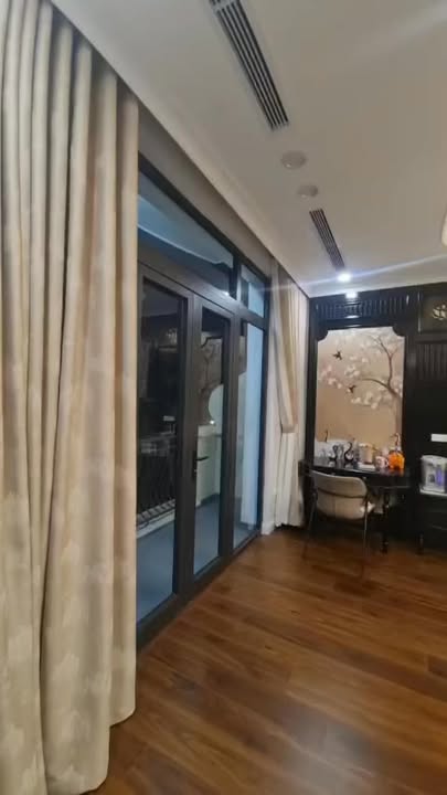 Townhouse cho thuê Vinhomes Ocean Park 2 150m² giá 50 triệu - Nội thất cao cấp, view đẹp