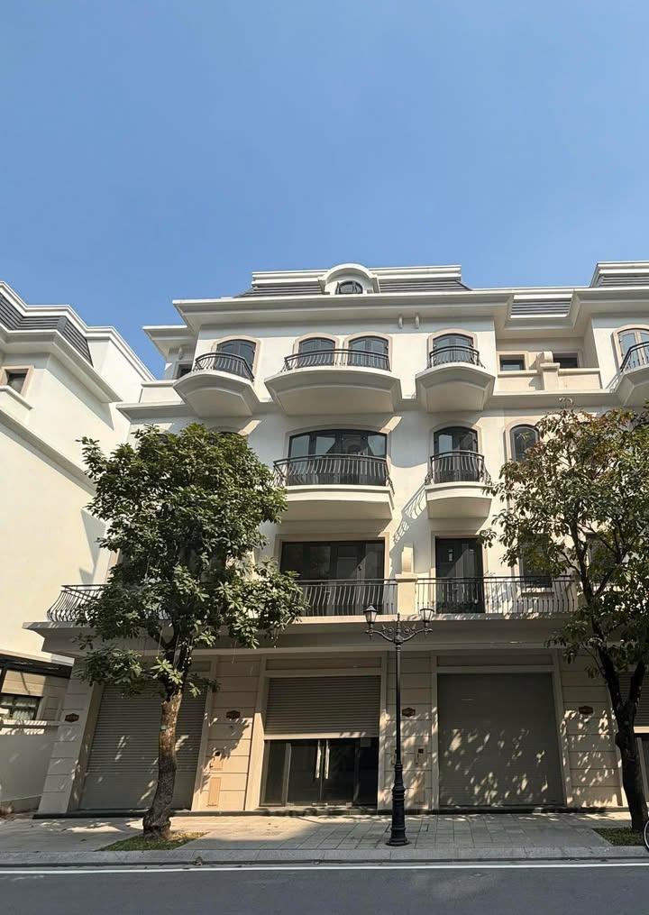 Căn hộ Vinhomes Ocean Park 2, Hưng Yên 48m² giá 7.3 tỷ - Thiết kế hiện đại, ban công thoáng mát!