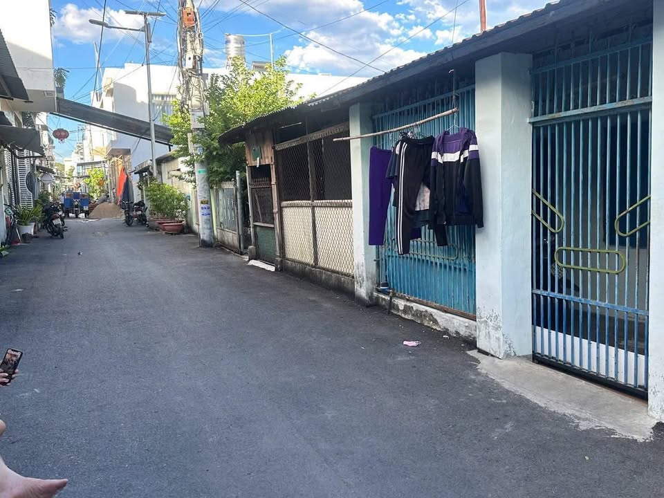 Nhà phố TDP Lộc Phúc, Cam Lộc, Cam Ranh 56.5m² giá 2.05 tỷ - Vị trí đẹp, gần tiện ích!