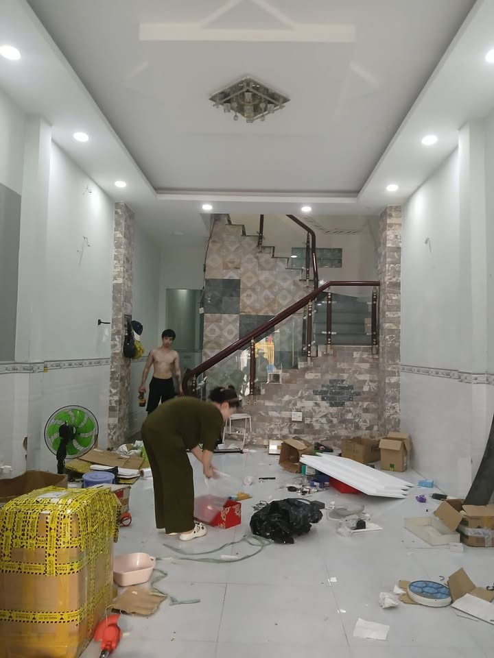 Nhà cho thuê 120m² tại Bình Hưng Hòa B, Bình Tân - Giá 12 triệu/tháng, sẵn sàng vào ở!