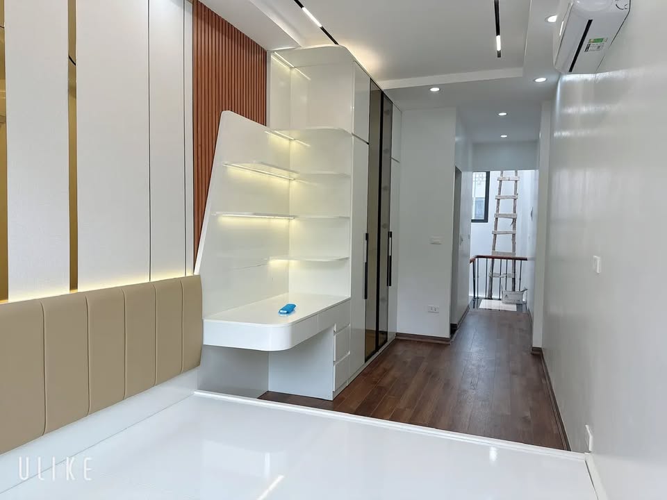 Nhà phố cổ Hàng Bún, Ba Đình 27m² giá 9.5 tỷ - Đầu tư sinh lời hấp dẫn!