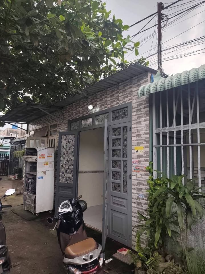 Nhà bán Thới Tam Thôn, Hóc Môn 30m² giá 790 triệu - Cần bán gấp, giá thương lượng!