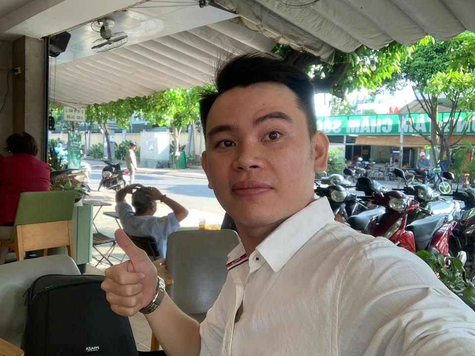 Nhà hẻm xe hơi Lạc Long Quân 67m² giá 8.1 tỷ - Phù hợp xây dựng 5 tấm!