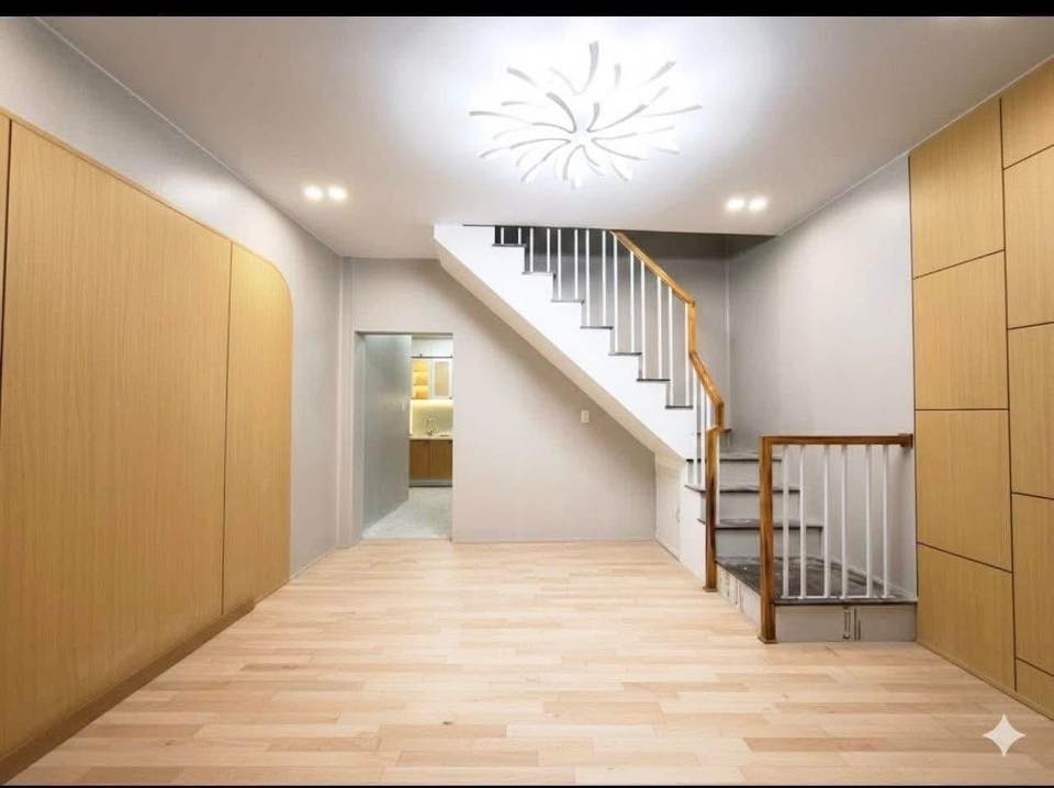 Nhà mới Hẻm cạn Hoàng Văn Thụ, Quy Nhơn 40.2m² giá 2.55 tỷ - Sổ đỏ chính chủ!