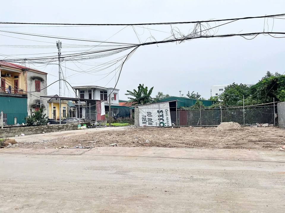 Lô đất Ninh Tôn, Phường Đông Hoa Lư 74.1m² giá 2.45 tỷ - Ô tô đỗ cửa, tiện ích xung quanh đầy đủ!