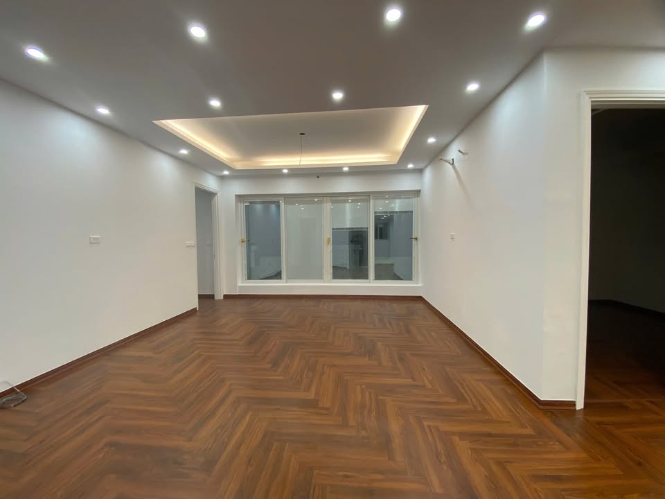 Căn hộ E5 Ciputra Tây Hồ 142m² giá 10 tỷ - Chính chủ bán căn góc tiện nghi