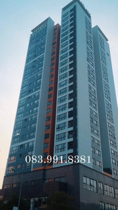 Căn hộ Starlake Tây Hồ 113m² giá 2x tỷ - view hồ đẹp mê ly!
