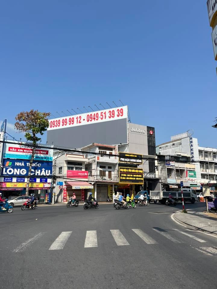 Nhà cho thuê trên đường Trần Hưng Đạo, quận Ninh Kiều - Giá tốt, thuận tiện di chuyển!