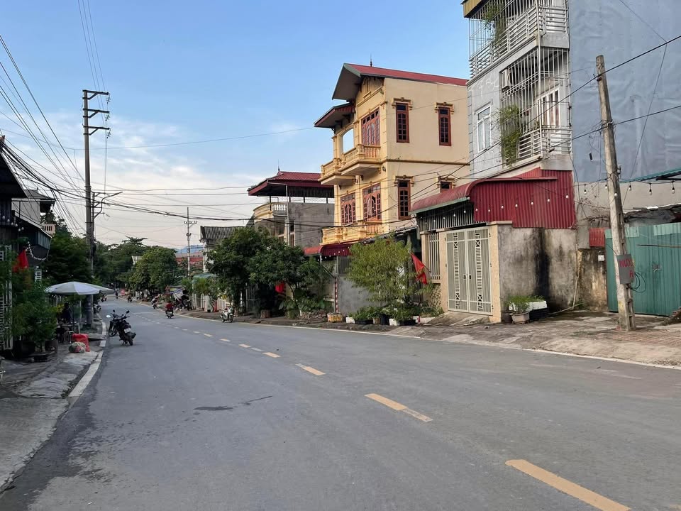 Đất mặt đường Phường Thống Nhất 430m² - Pháp lý đầy đủ, sẵn sàng sở hữu!