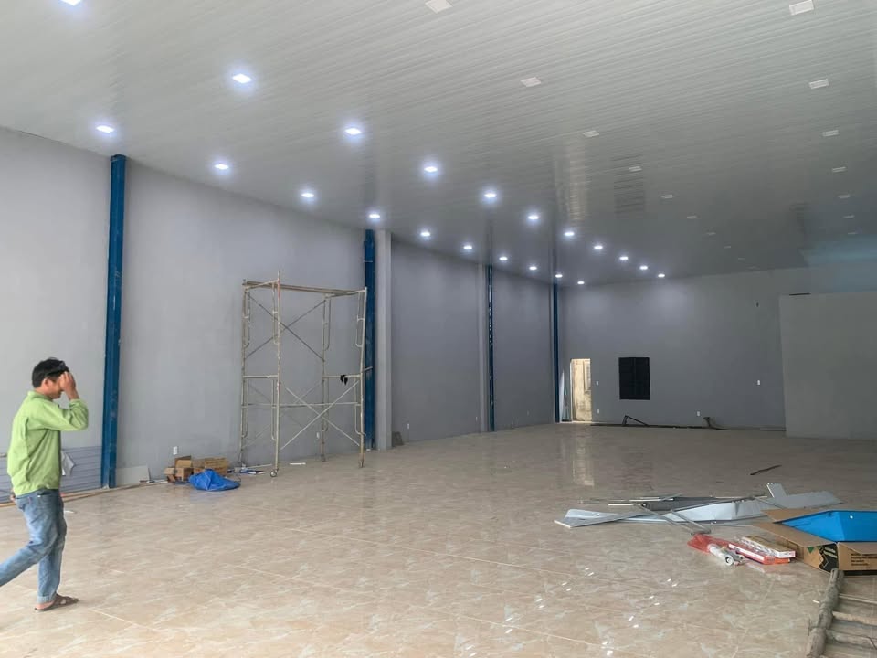 Cho thuê mặt bằng Núi Thành, Quận Hải Châu 150m² - Vị trí đắc địa, đông đúc!