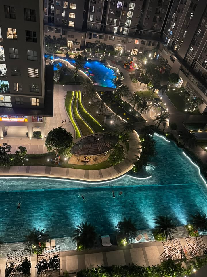 Căn hộ 2TY8 Quận 8 59m² giá 2.8 tỷ - View Hồ đẹp, sổ hồng sẵn!