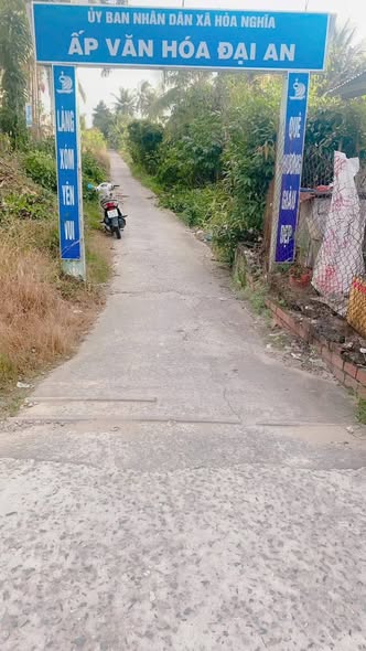 Đất nền Hòa Nghĩa Chợ Lách 150m² giá 300 triệu - Sổ hồng chính chủ, thương lượng ngay!