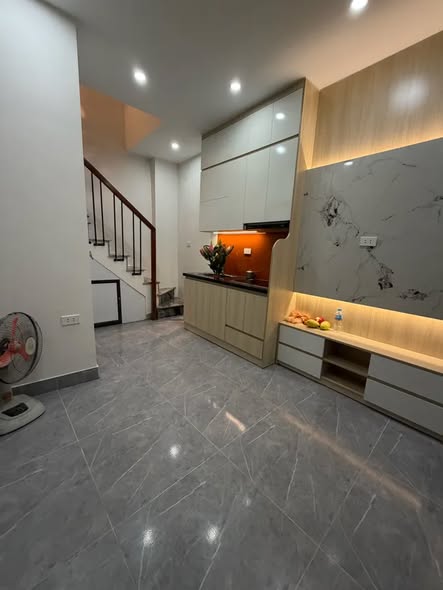 Nhà lô góc Linh Quang Đống Đa 20m² giá 4.95 tỷ - Sẵn sàng vào ở ngay!