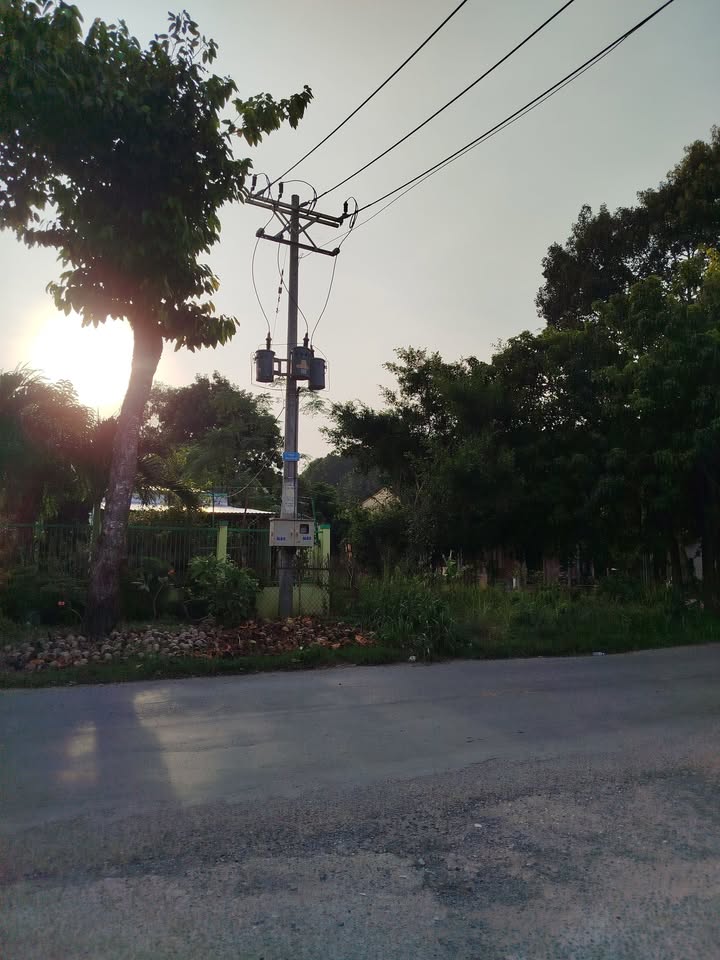 Đất 2 mặt tiền tỉnh lộ 915b, 1419m², giá 950 triệu - Cơ hội đầu tư hấp dẫn!