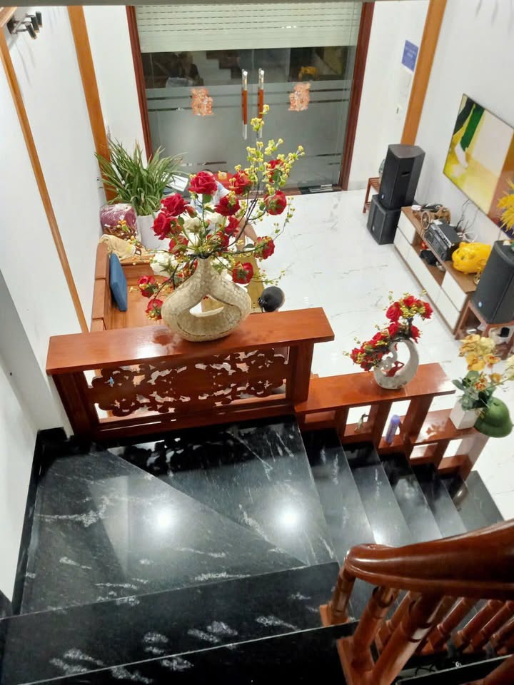 Nhà mặt phố Phan Bội Châu Hải Dương 50m² giá 4.9 tỷ - Kinh doanh sầm uất!