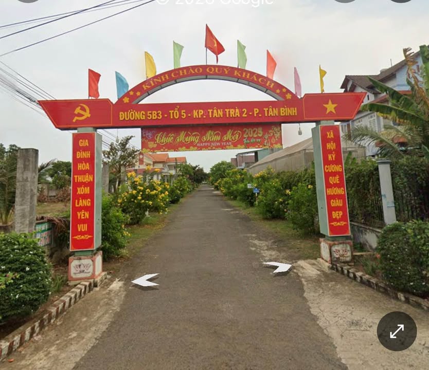 Đất nền Phường Tân Bình, Đồng Xoài 240m² giá 1.8 tỷ - Đường nhựa, khu dân cư đông đúc!