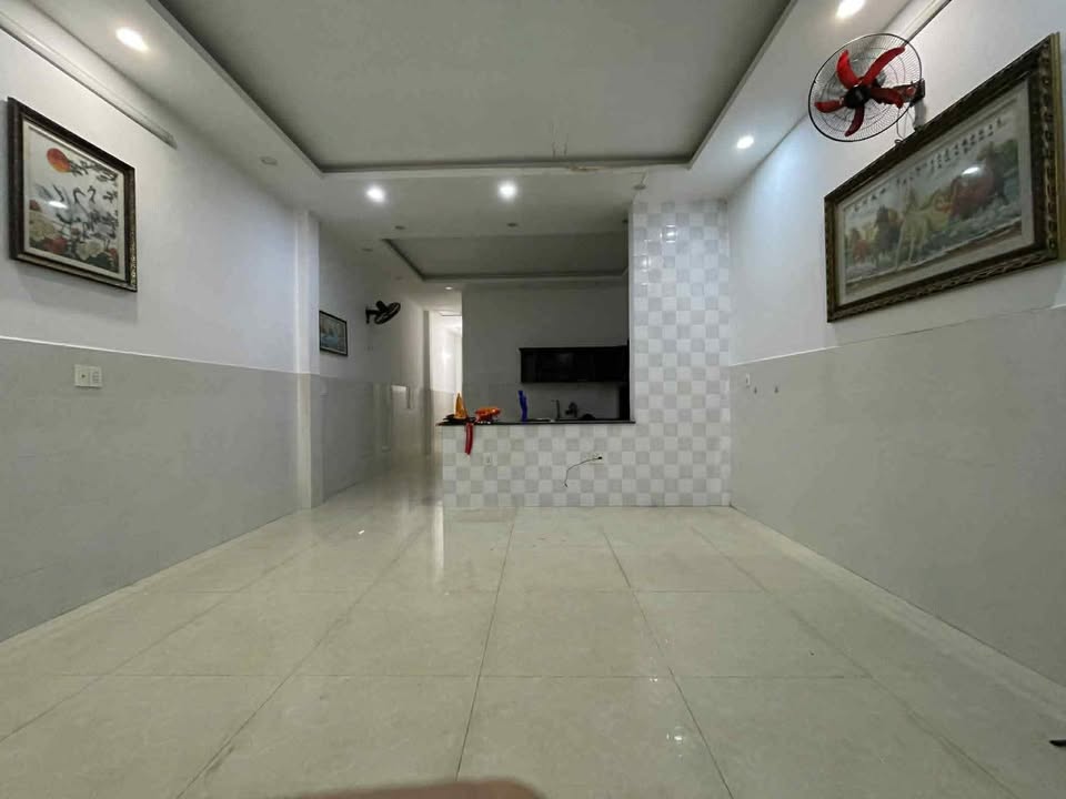 Nhà mặt tiền đường Tân Thới Nhất 01, Quận 12, Diện tích 110m² - Giá Thỏa Thuận!