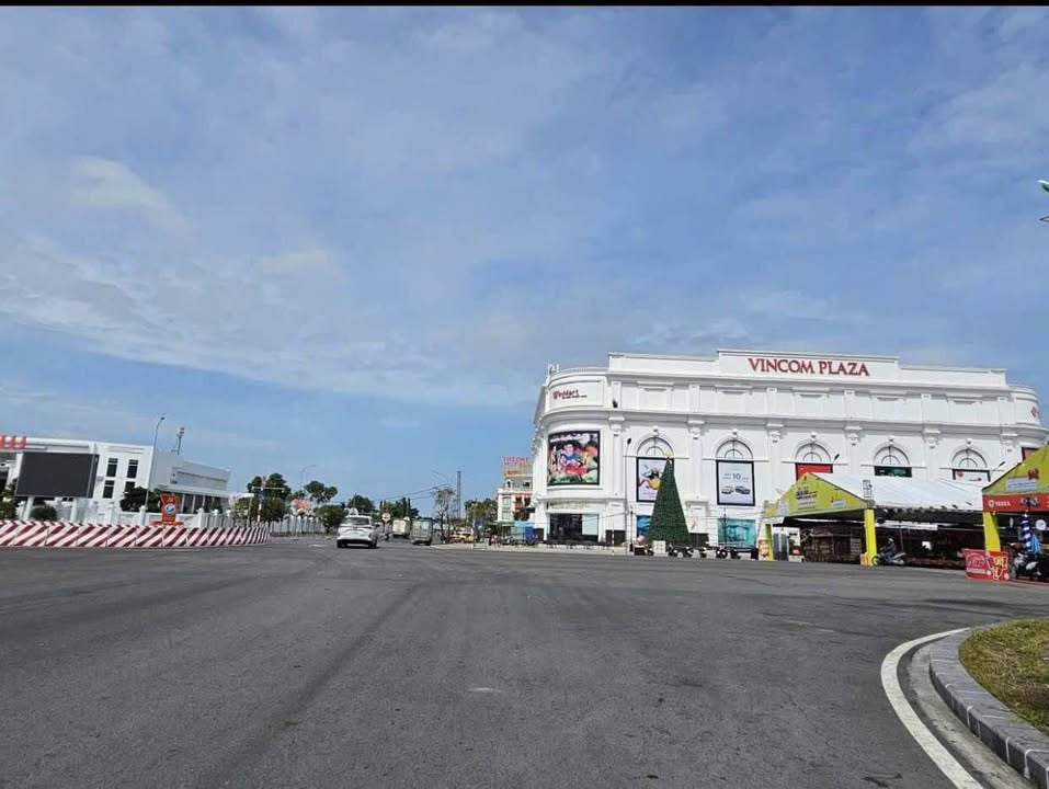 Đất nền đẹp Phường An Xuyên Cà Mau 125m² giá 2.4 tỷ - Tiềm năng tăng giá cao!