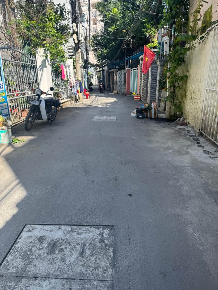 Nhà gần cầu Rồng Đà Nẵng 85m² giá 5 tỷ - Sẵn sàng sử dụng ngay!