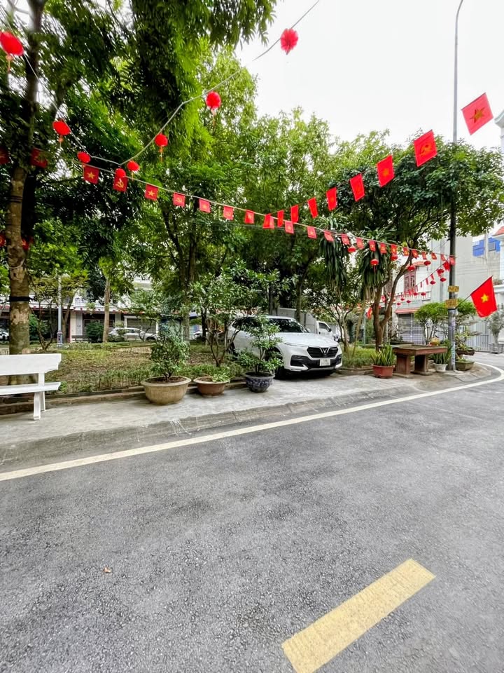 Đất nền Khu Đô Thị Hòa Vượng Nam Định 81m² giá 3.85 tỷ - Sổ đỏ chính chủ, sang tên ngay!