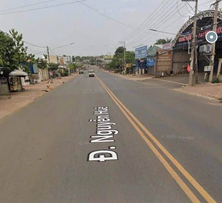 Bán nhà mặt tiền đường Nguyễn Huệ, Tân Xuân, 425m² giá 3.8 tỷ - Cơ hội đầu tư tuyệt vời!