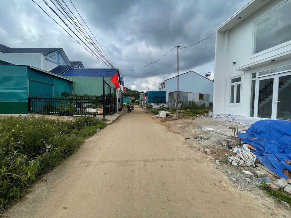 Đất nền Lạc Dương 112m² giá 1.1 tỷ - Sẵn sổ phân quyền, vị trí đắc địa!