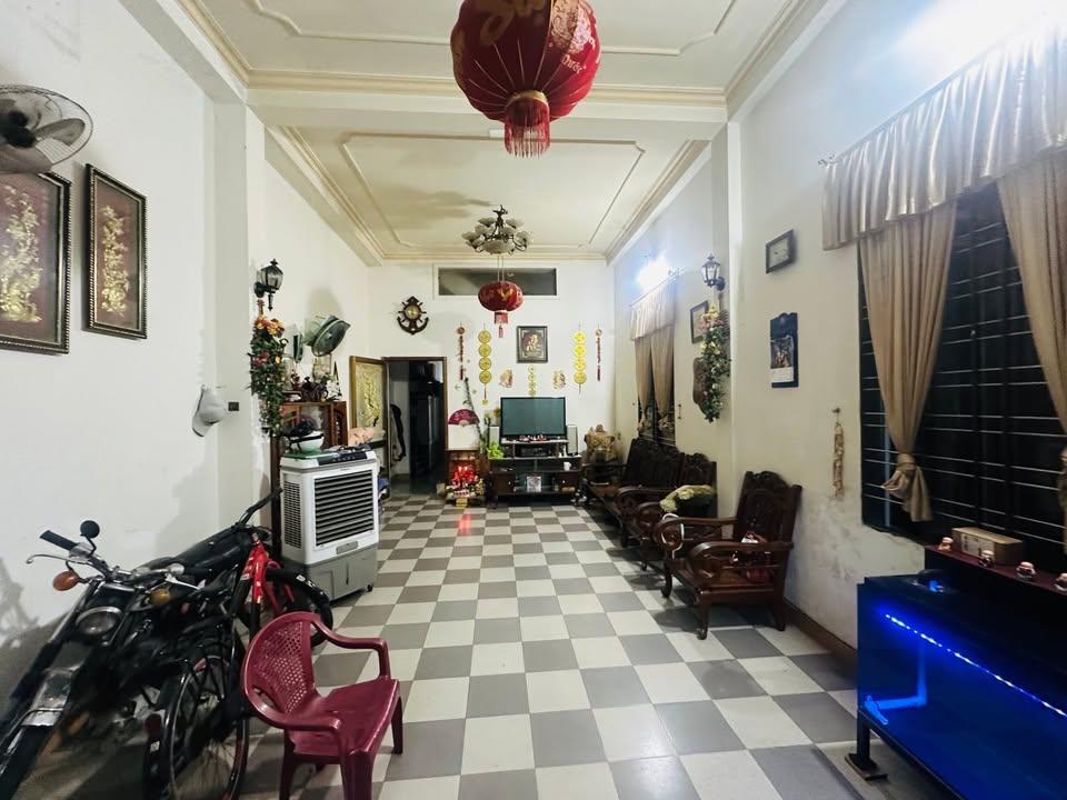 Nhà 3 tầng Nguyễn Duy Hiệu 85m² giá 20 triệu - Vị trí đắc địa sát biển Mỹ Khê!