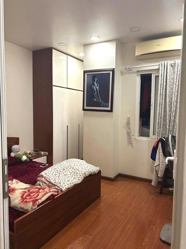 Căn hộ Vinaconex 3 Trung Văn 72m² giá 5.x tỷ - Tiện ích đầy đủ cho gia đình!